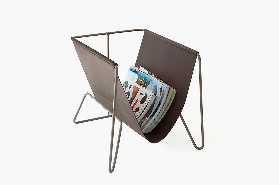 MAKR Magazine Rack