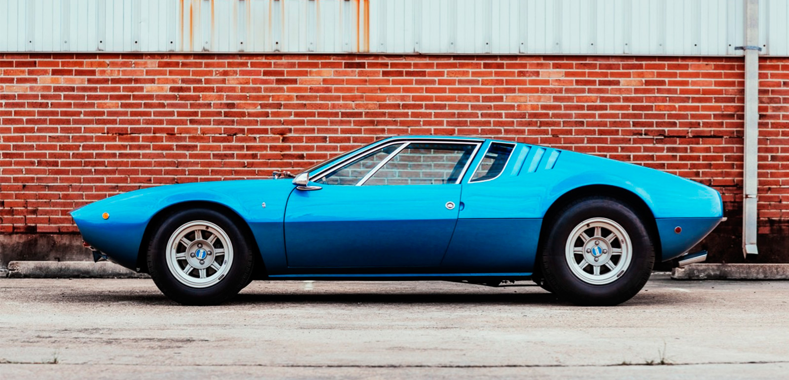 De Tomaso Mangusta