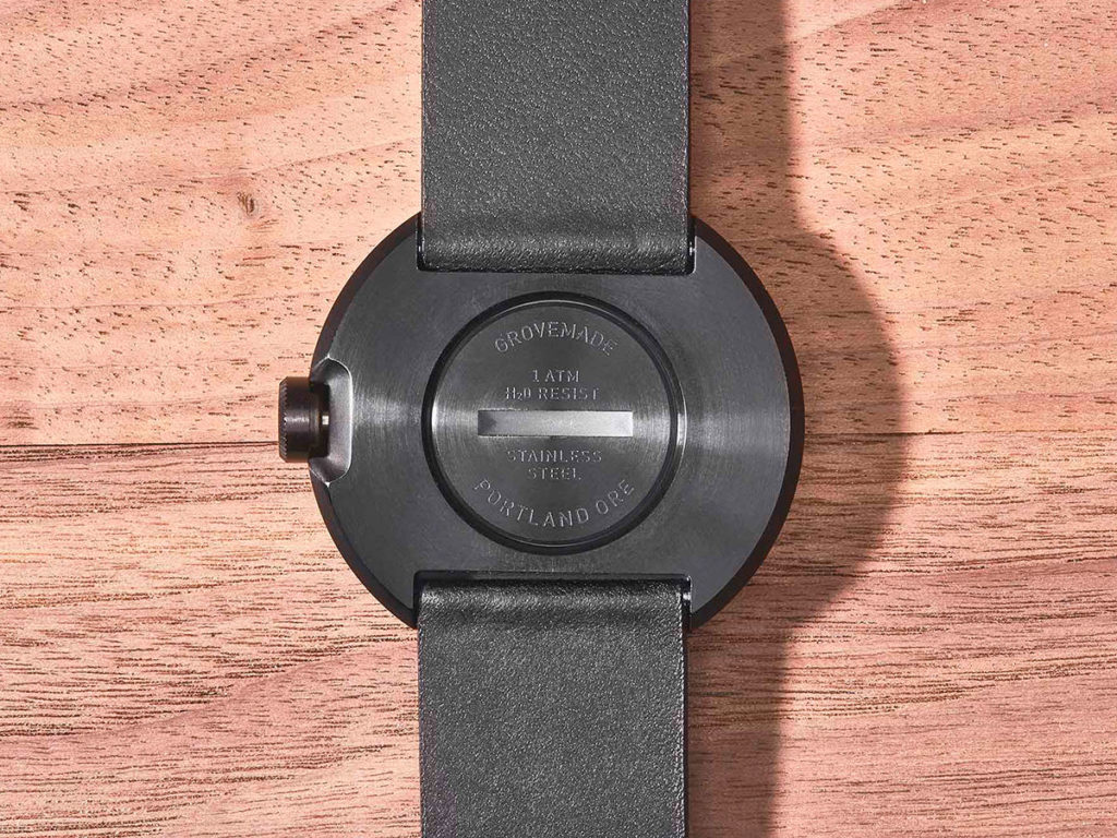 Grovemade Walnut Watch 02