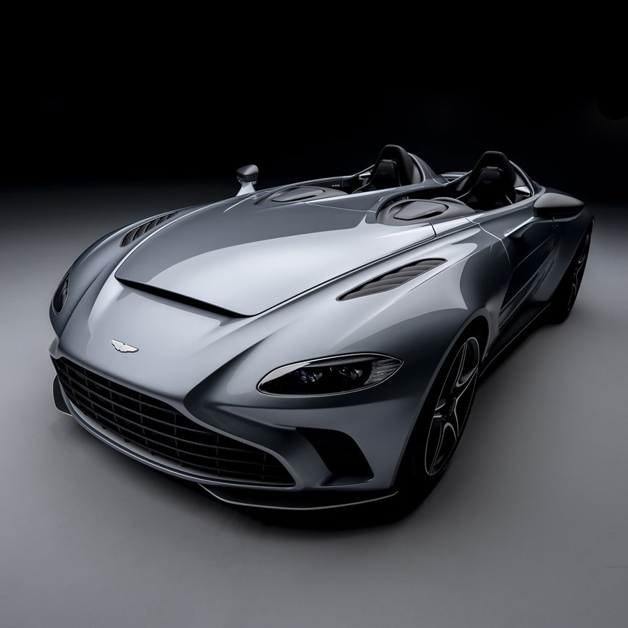 Aston Martin V12 Speedster 