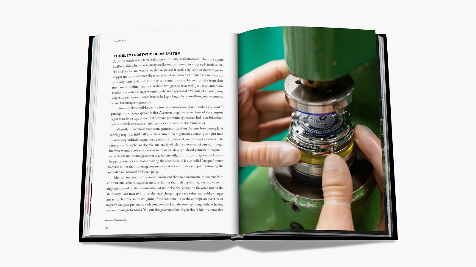 쿼츠 무브먼트의 할아버지, 최초의 음차시계 부로바 아큐트론 일대기 - 임볼든(IMBOLDN)