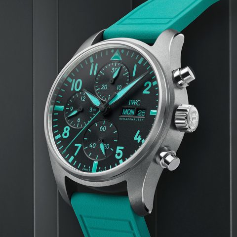 공식 팀 워치, IWC 파일럿 워치 크로노그래프 41 “메르세데스-AMG 페트로나스 포뮬러 원 팀”