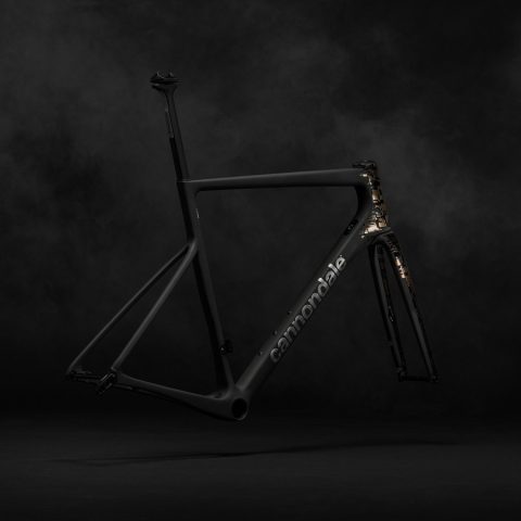 750g에 불과한 초경량 자전거 프레임셋, 슈퍼식스 에보 라이트바우 LTD