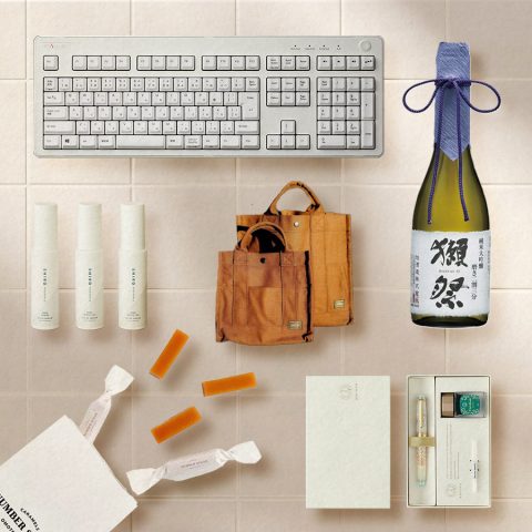 취향 확실한 남자를 위한 일본 여행 선물 7
