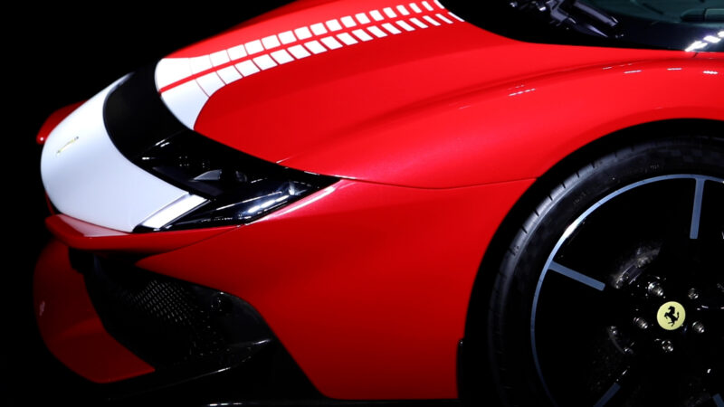 페라리 849 테스타로사 전면