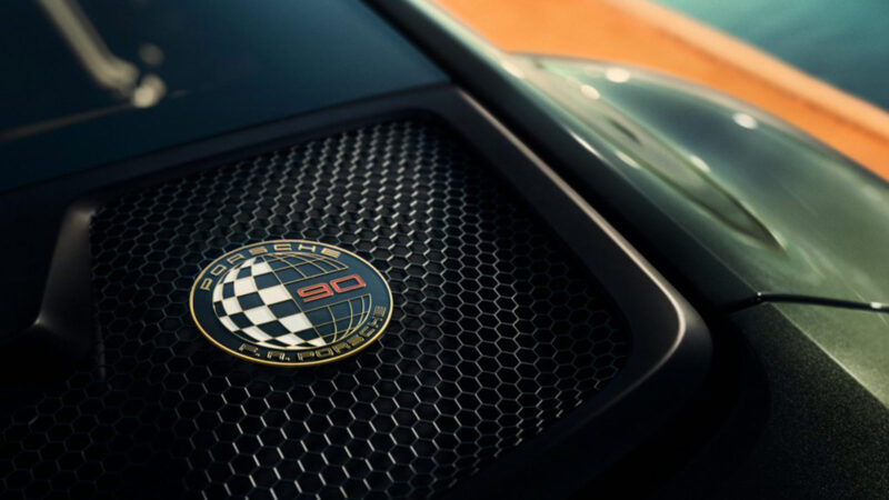 911 GT3 90 F. A. 포르쉐