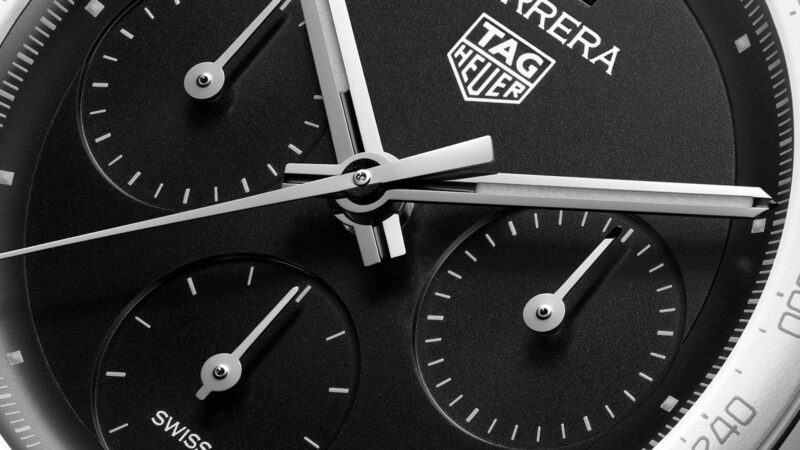 태그호이어 까레라 크로노그래프 x 프라그먼트 리미티드 에디션