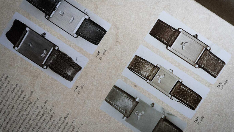 점핑 아워 시계