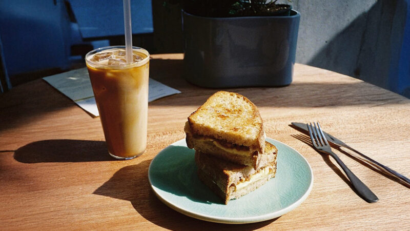 아침 일찍 여는 조식 카페 추천 트래버틴 한남