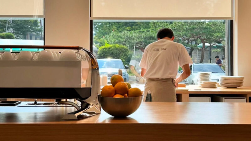 아침 일찍 여는 조식 카페 추천 오커쇼어