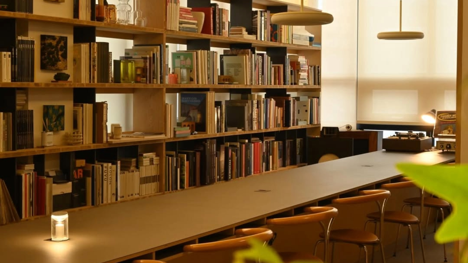 혼자 일하기 좋은 카페 추천 9