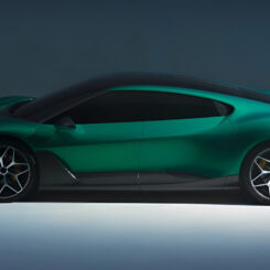 청소기 팔던 이 회사, 왜 1,876마력 슈퍼카를 공개했을까