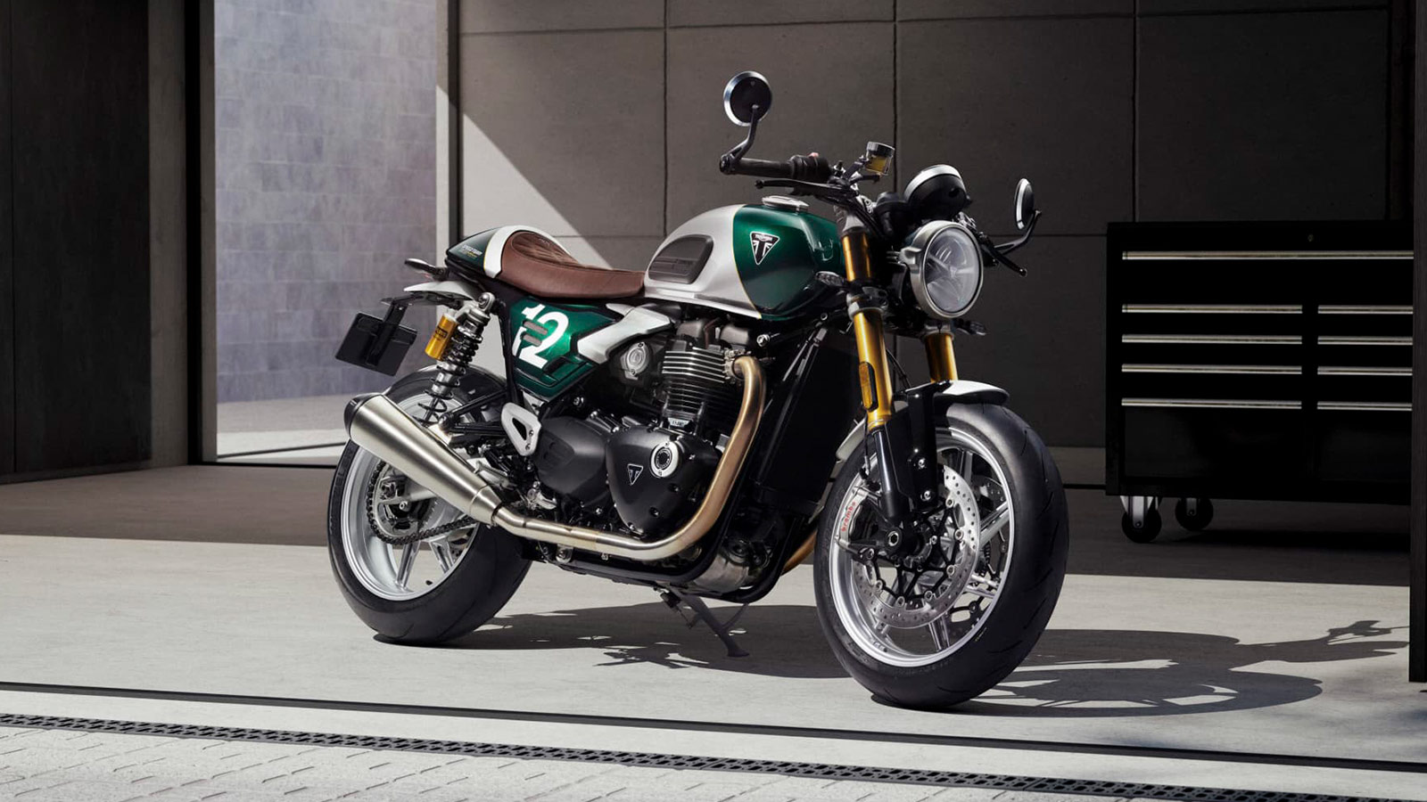 트라이엄프 뉴 스피드 트윈 1200 카페 레이서 에디션