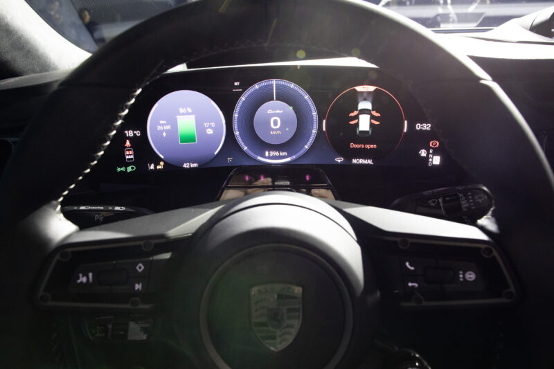 포르쉐 카이엔 일렉트릭