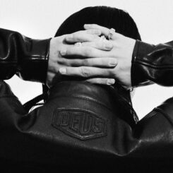 오직 한국에서만 발매되는 데우스