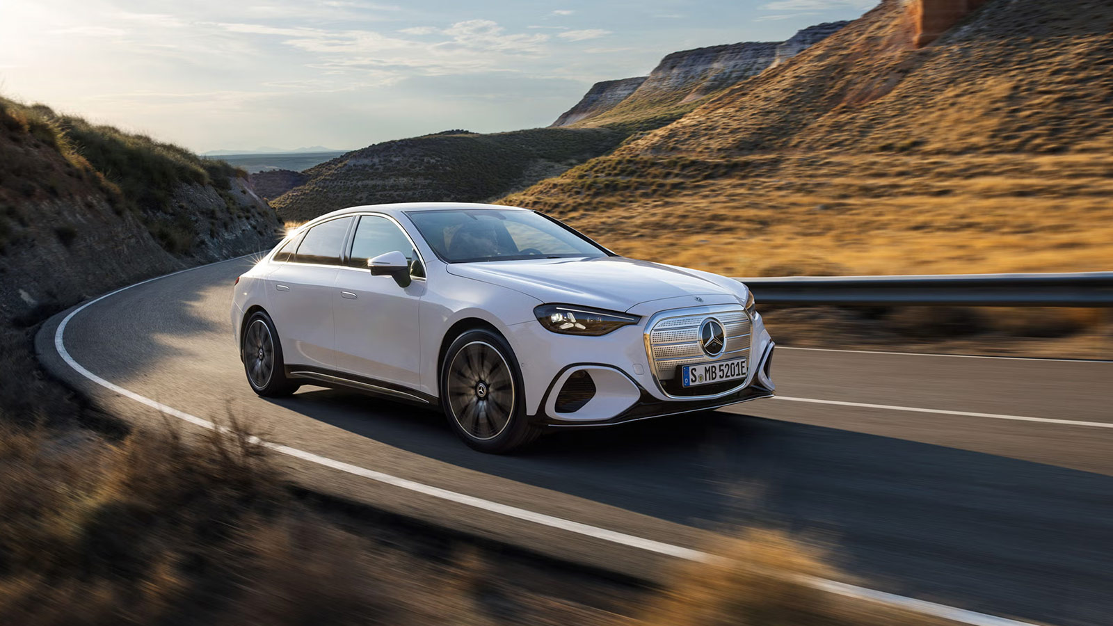 메르세데스-벤츠 디 올 뉴 일렉트릭 C클래스